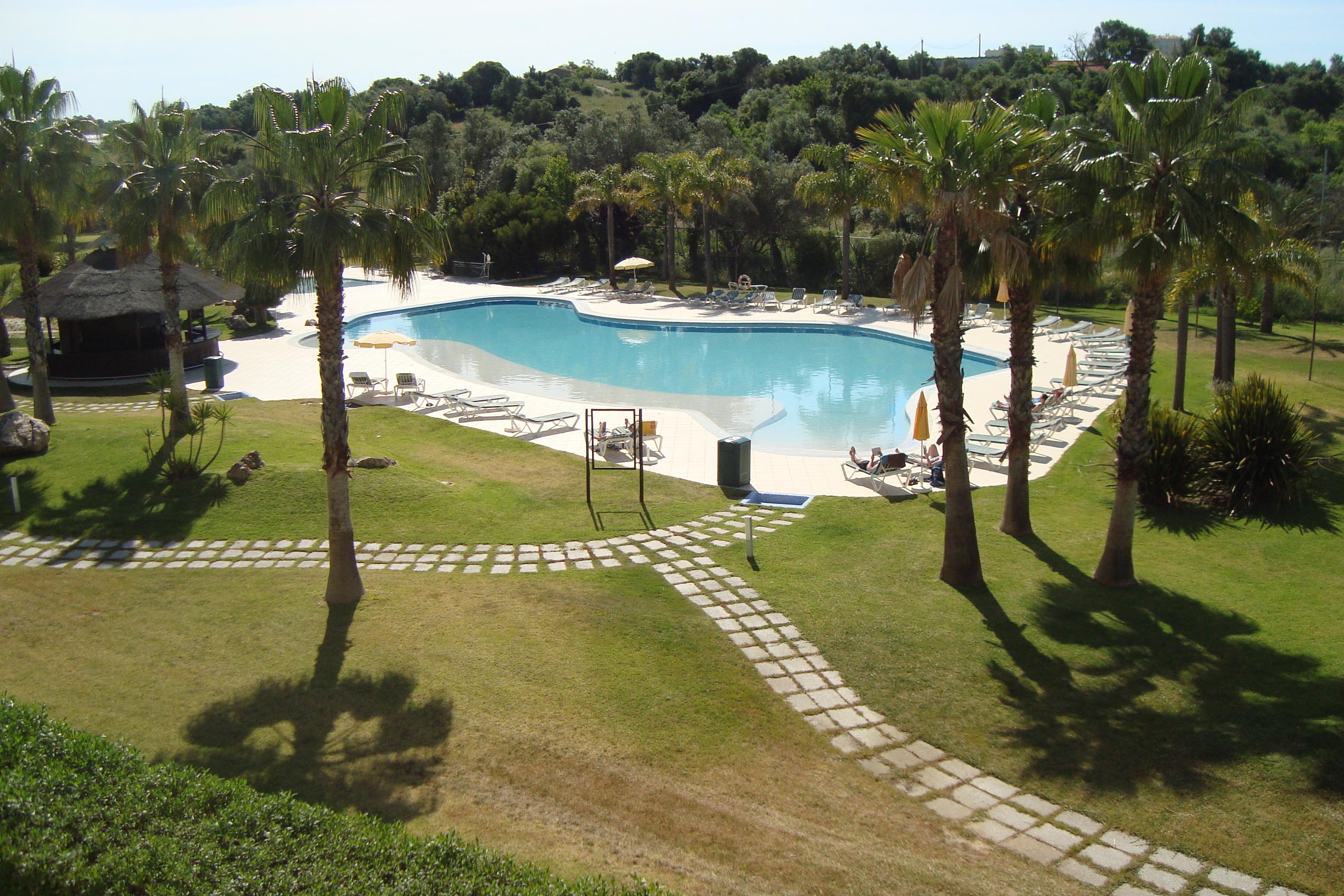 Yellow Alvor Garden Екстериор снимка