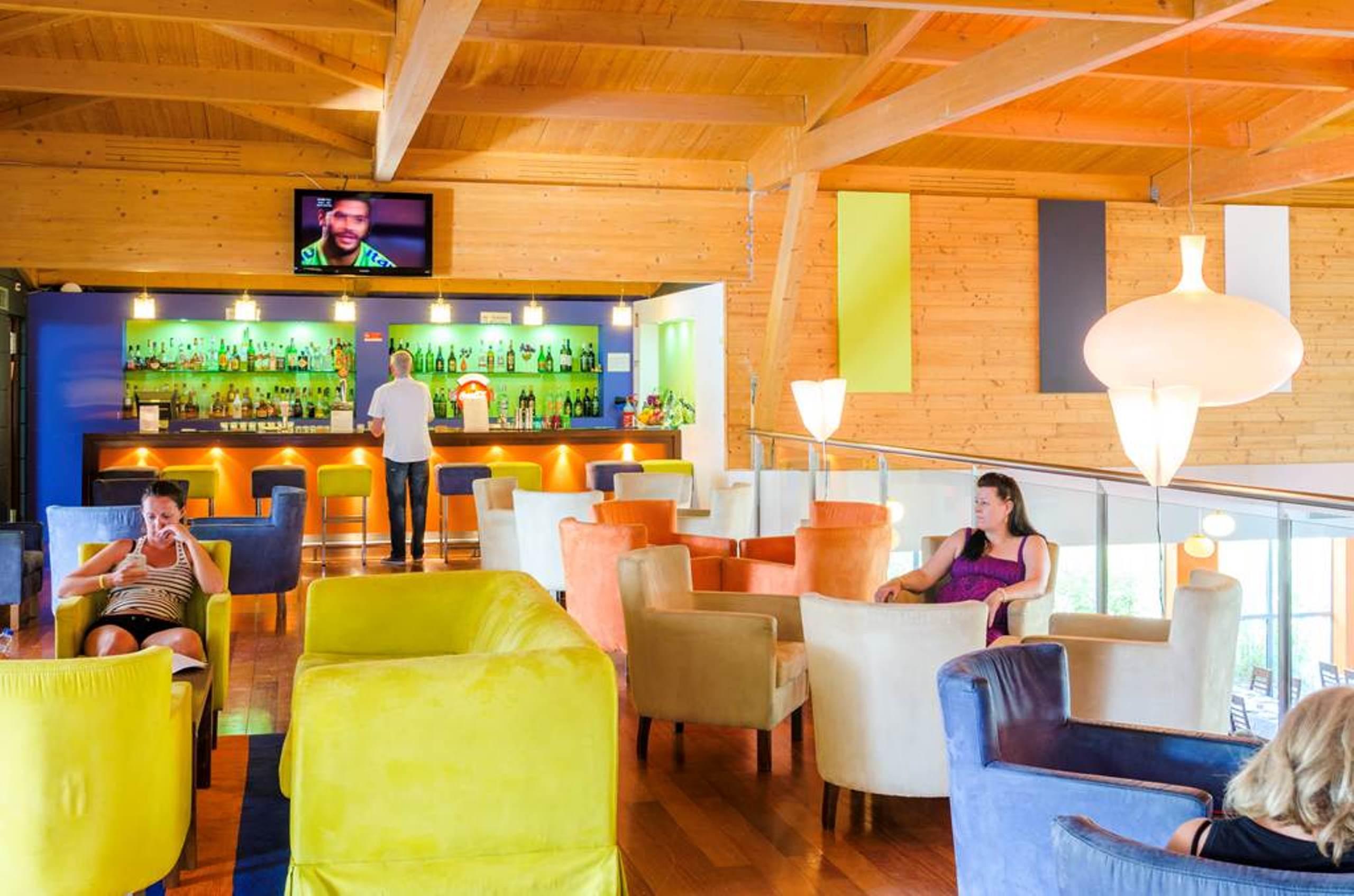 Yellow Alvor Garden Екстериор снимка