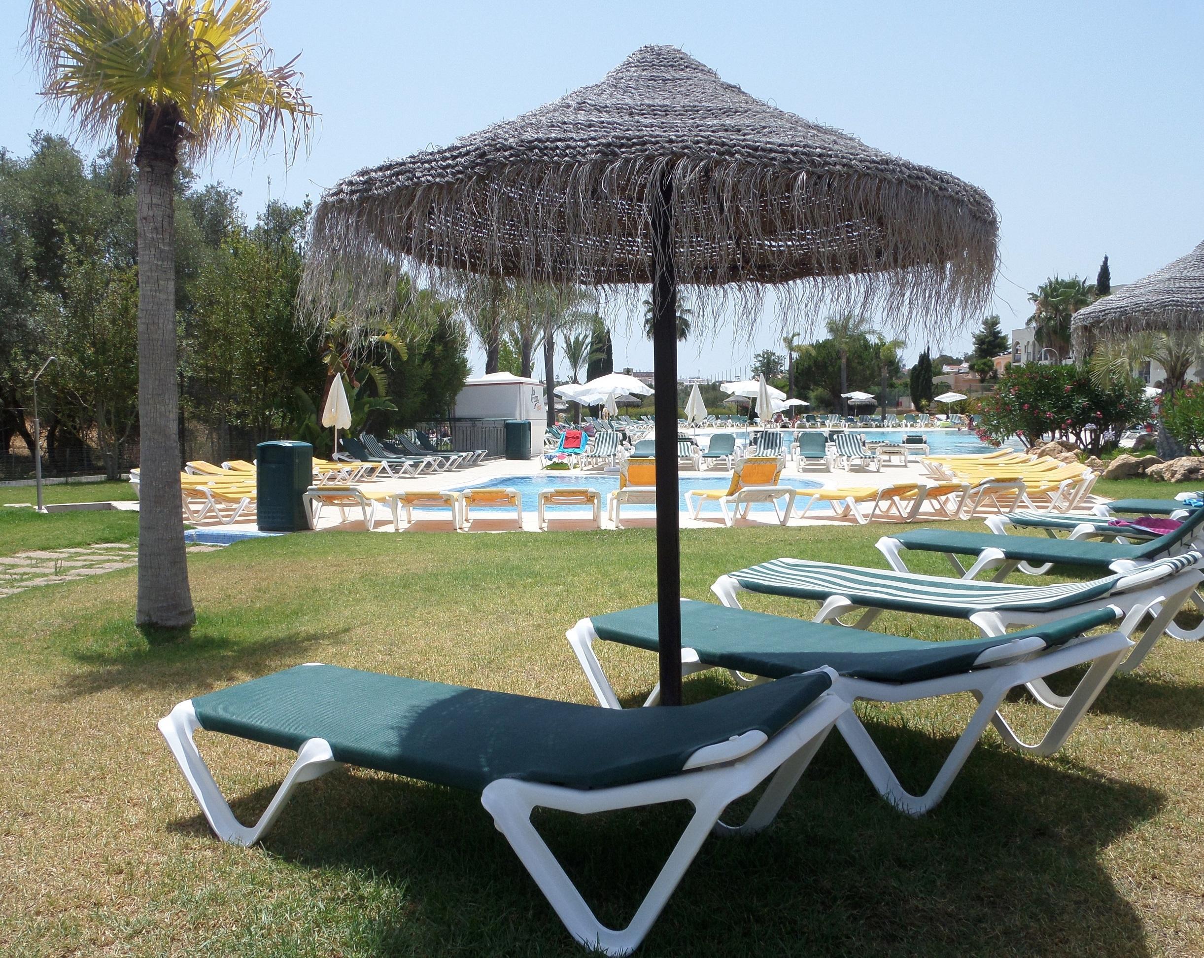 Yellow Alvor Garden Екстериор снимка